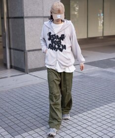 WEGO 【ユニセックス着用ITEM/MLサイズ展開】メッシュロゴジップパーカー