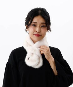 AURORA 【 ANNA SUI（アナ スイ）】エコファー差込みマフラ－