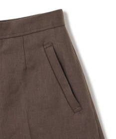 BEIGE， 【CLASSY. 4月号掲載】CRINUM / リネンショートパンツ
