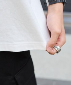 WEGO 【ユニセックス着用ITEM】アクセ付きストレートロゴT（SS）