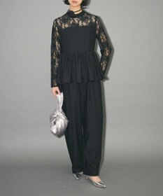 Green Parks コサージュ付レースペプラムロンパース