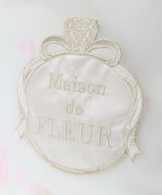 Maison de FLEUR マリエペタルパールフリルハンドルトートバッグ