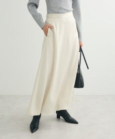 Green Parks ・Ｐｅｔｉｔ　Ｆｌｅｕｒ　サテンフレアスカート