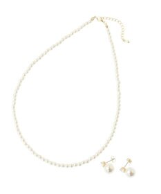 Green Parks ・ＨＡＬＦ　ＴＩＭＥ　ピアス・パールネックレスセット