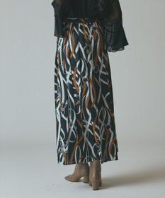 GRACE CONTINENTAL ベルトプリントアシメプリーツスカート