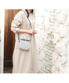 Regalo Felice 【花の刺繍が可愛い / 2way】ショルダー / REGALO