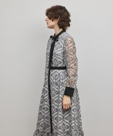 GRACE CONTINENTAL オーナメント刺繍フレアワンピース