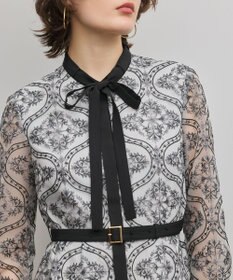 GRACE CONTINENTAL オーナメント刺繍フレアワンピース