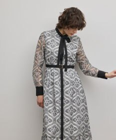 GRACE CONTINENTAL オーナメント刺繍フレアワンピース