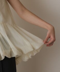 GRACE CONTINENTAL バルーンチュールトップ