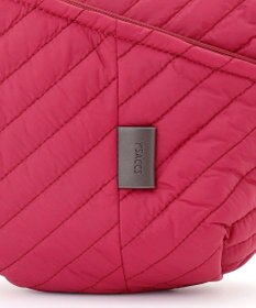 Y'SACCS ナイロンキルティングボディバッグ