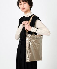 LeSportsac MOBILE SHOULDER BAG2/ヒトリップアラビアゴールド