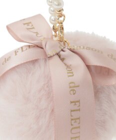 Maison de FLEUR パールチェーンファーチャーム