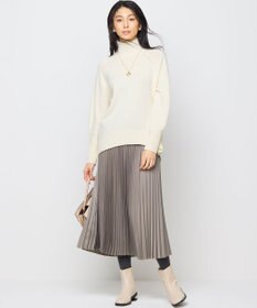 組曲 レザーライクサテン プリーツスカート