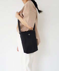 LIVERAL NAKI S ショルダーバッグ