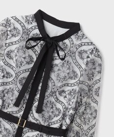 GRACE CONTINENTAL オーナメント刺繍フレアワンピース