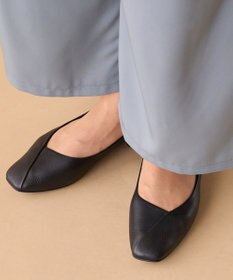 Dominic3 アシメカット パンプス