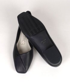 Dominic3 アシメカット パンプス