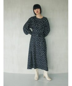 Green Parks armonia．スクエアドットプリントタックワンピース