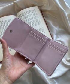 WEGO メタルロゴキルティングウォレット