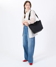 LeSportsac BUCKET TOTE/リサイクルドブラックJP