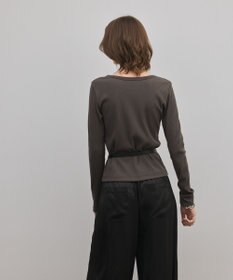 GRACE CONTINENTAL ヘンリーネックカットトップ