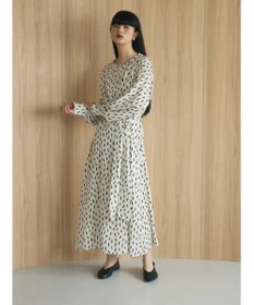 Green Parks armonia．スクエアドットプリントタックワンピース