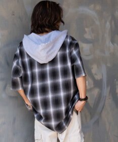 WEGO 【ユニセックス着用ITEM/MLサイズ展開】オンブレチェックフードシャツ（SS）
