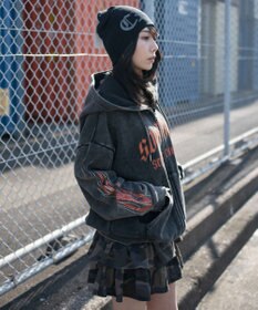 WEGO 【ユニセックス着用ITEM】ブリーチグラフィックZIPパーカー