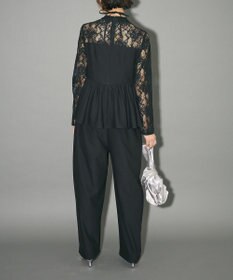 Green Parks コサージュ付レースペプラムロンパース