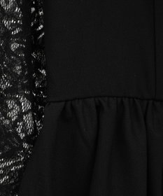 Green Parks コサージュ付レースペプラムロンパース