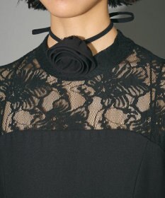 Green Parks コサージュ付レースペプラムロンパース