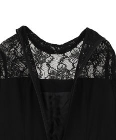 Green Parks コサージュ付レースペプラムロンパース