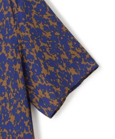 ICB 【洗える】シルエットフラワープリント Tブラウス