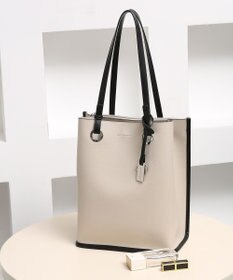 style code 【MERCURYDUO/マーキュリーデュオ】メタルアイレット　縦長トートバッグ 推し活ラージバッグ 縦長ショルダーバッグ