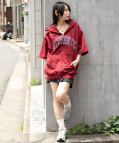 WEGO 【ユニセックス着用ITEM】カレッジロゴジップパーカー（SS）
