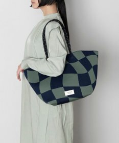 TRICOTE 【軽くて丈夫】FLOW ブロックチェック バッグ