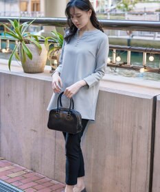 Tiaclasse 【ダブルストレッチ・洗える】スキッパーパールチュニックブラウス