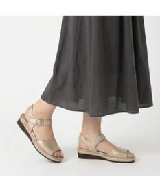 ing <ing>【WEB限定】【サスティナブル】ウエッジヒールレザーサンダル