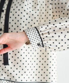 YECCA VECCA ドットパネル柄リボンブラウス