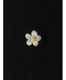 Green Parks ・Ｄｏｕｂｌｅ　Ｆｌａｇｓ　フラワー刺繍Ｔシャツ