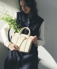 YECCA VECCA 2wayベルトデザインハンドバッグ