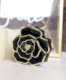 Tiaclasse ローズモチーフヘアクリップ