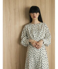 Green Parks armonia．スクエアドットプリントタックワンピース