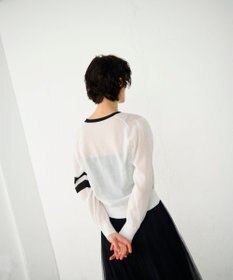 GRACE CONTINENTAL ラインVネックニットカーディガン