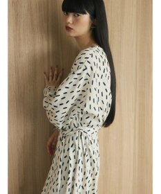 Green Parks armonia．スクエアドットプリントタックワンピース