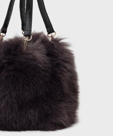 GRACE CONTINENTAL マルチwayファーバッグ