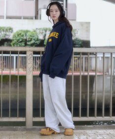 WEGO 【ユニセックス着用ITEM/SMLサイズ展開】グラフィックロゴプルパーカー