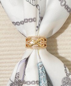 MOONBAT Luna Luce(ルナルーチェ)スカーフリング Pave Setting パヴェセット お手持ちのスカーフを通すだけ ギフト