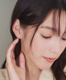 Tiaclasse 【安田美沙子さん着用・金属アレルギー対応】スウィングストーンピアス/イヤリング